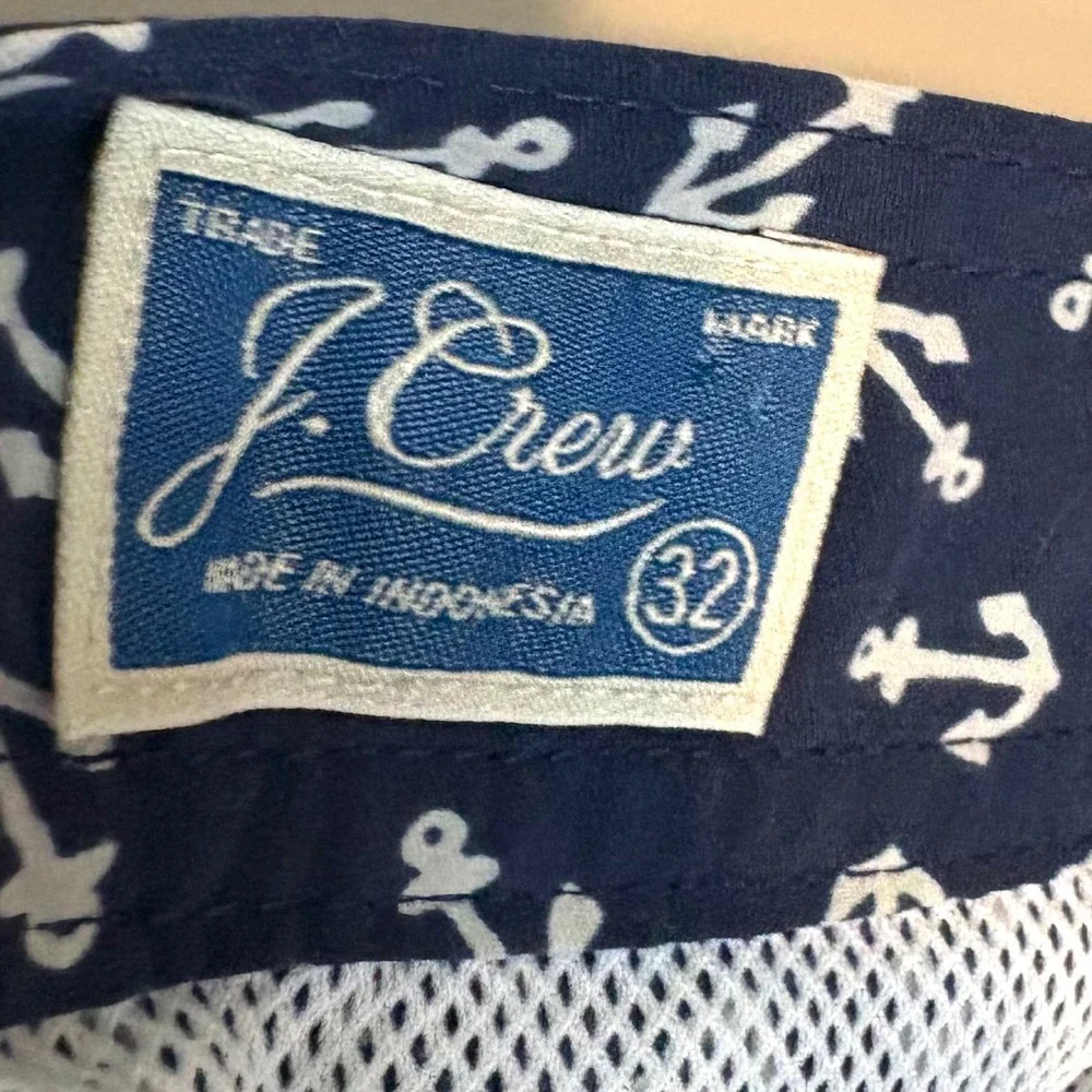 J. Crew make splash